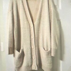 Super soft and comfortable cardigan